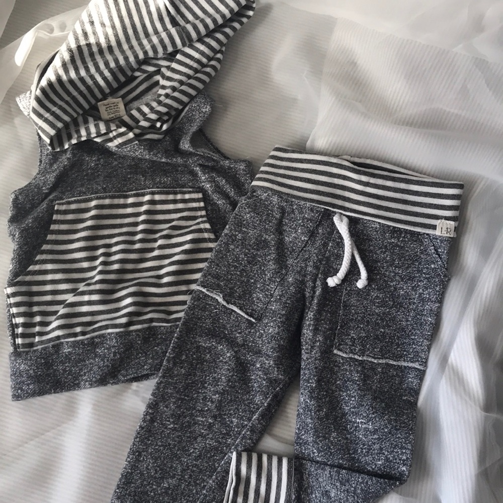 Lulu and Roo 2T outfit.